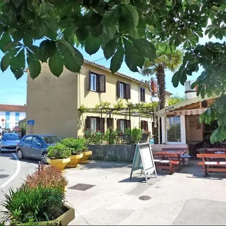 Ruza Apartment Njivice